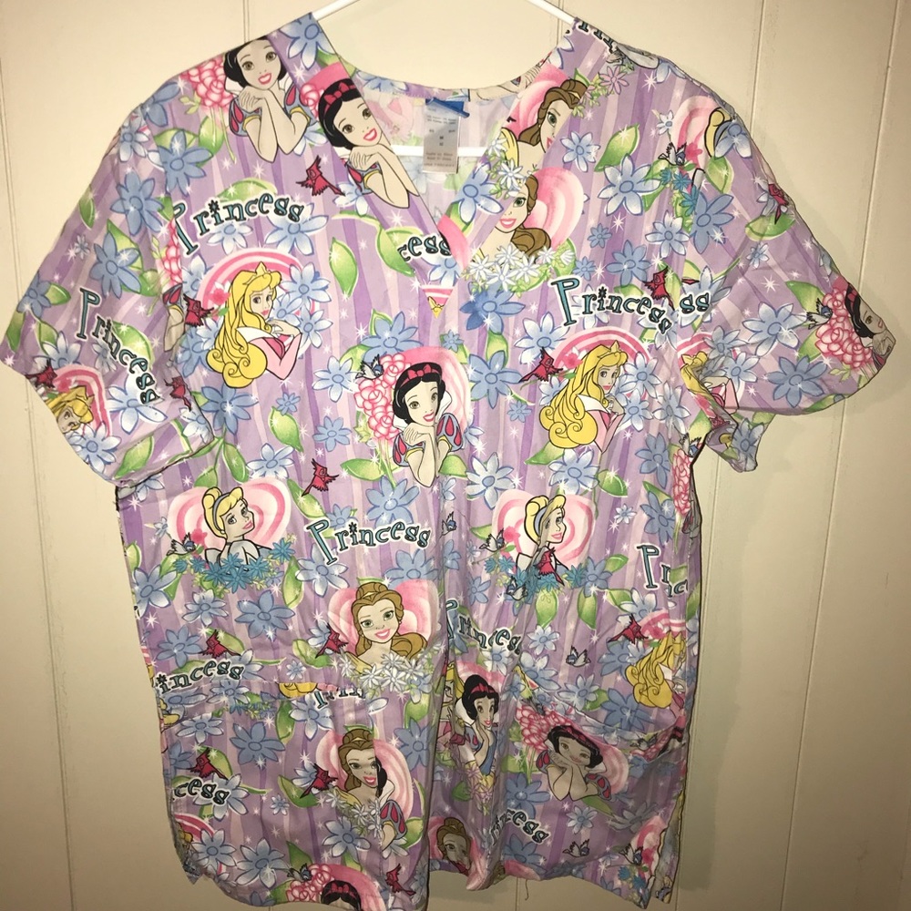 🧡5 for $20🧡 Disney Princess Scrub Top